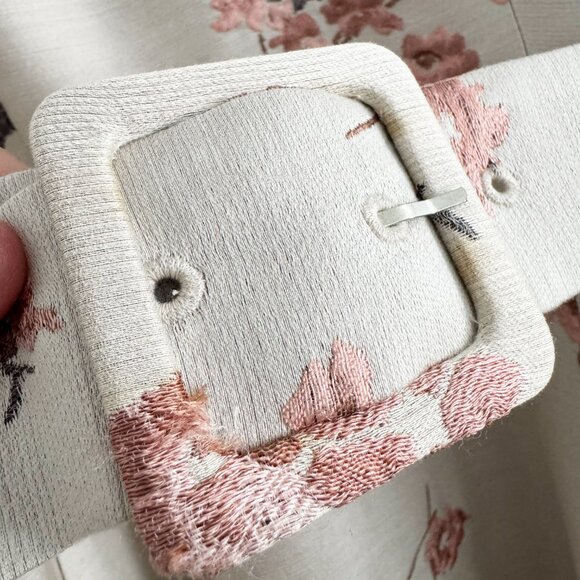 CO Pink Floral Jacquard Dress in Beige, size Medium (Fits size Small) - Picture 10 of 10